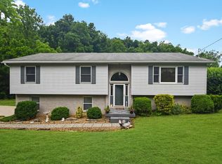 239 Tyrone Avery Rd, Morgantown, WV 26508