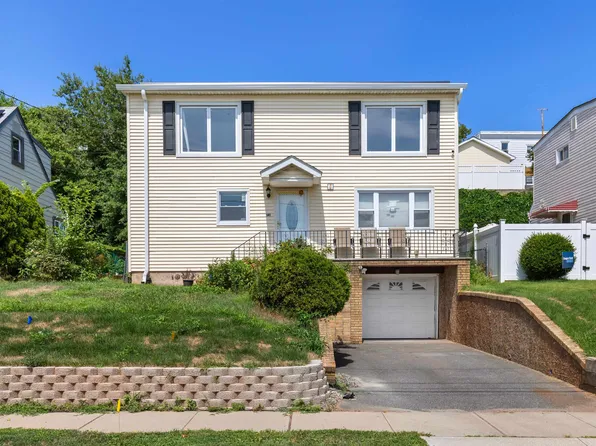 141 Hickory St, Kearny, NJ 07032