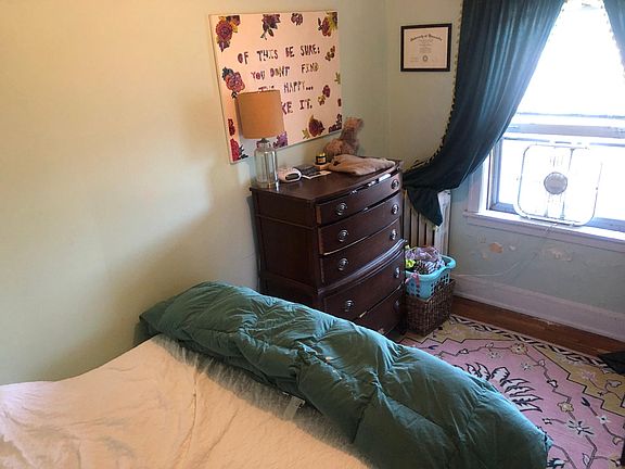 4th image of 3627 Colfax Ave S