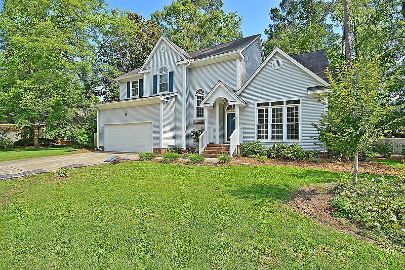 1st image of 102 Annandale Ct