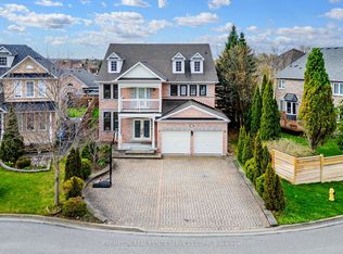 18 Bridleford Ct, Markham, ON L3P 7Z2