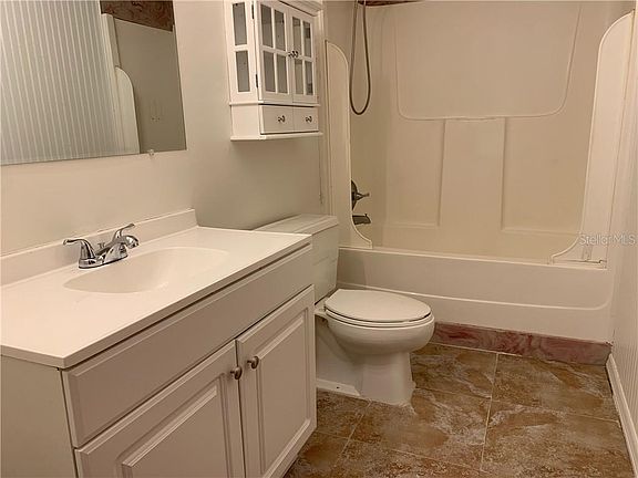 4th image of 4063 SE 132nd Pl