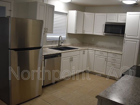 5th image of 1615 Louvre Dr