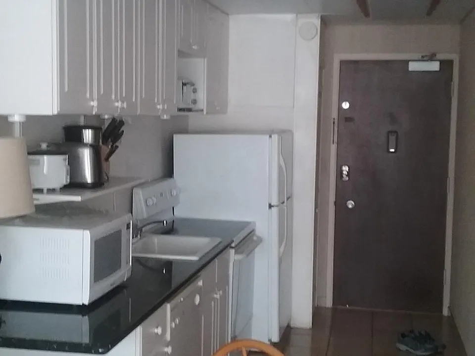 1765 Ala Moana Blvd #1885
