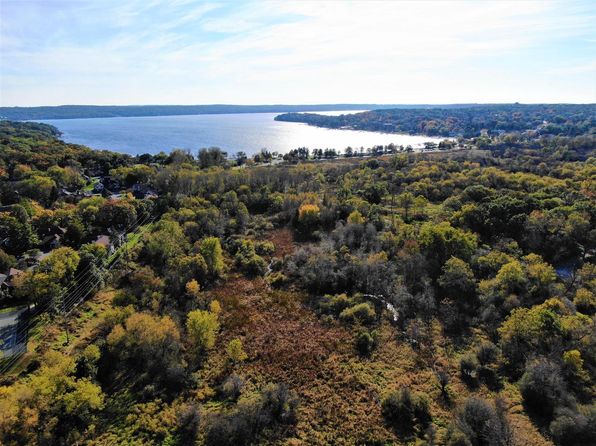 N2461 East GENEVA STREET, Williams Bay, WI 53191