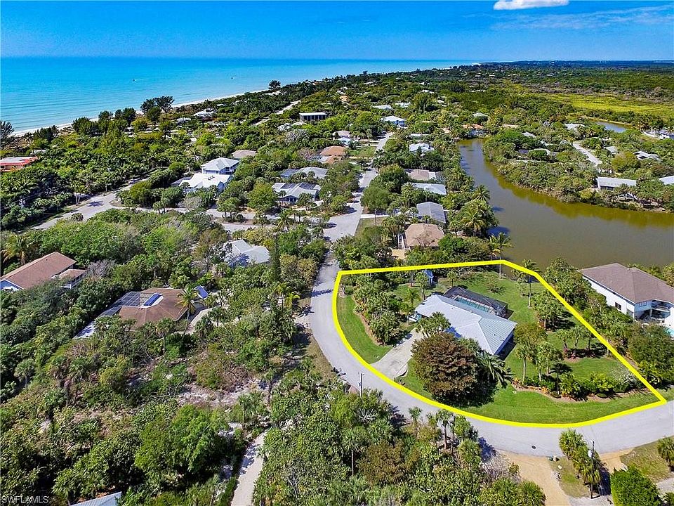 1st image of 3850 Coquina Dr