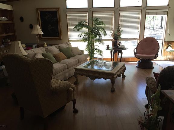 5th image of 130 Piper Dr