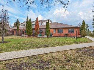 36 Champlain Cres #32, Peterborough, ON K9L1T1