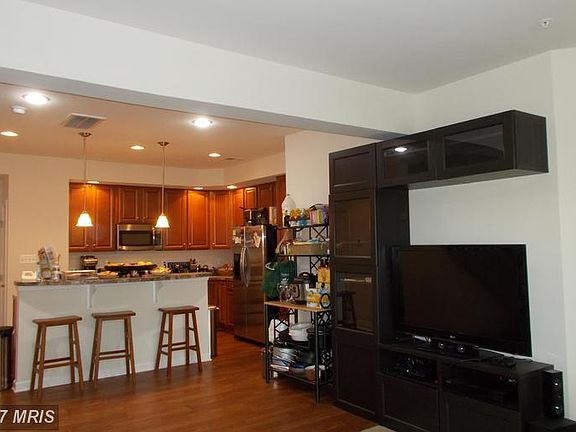 4th image of 7397 Brunson Cir #000
