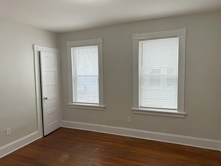 111 Smith St #A1 — Photo 6