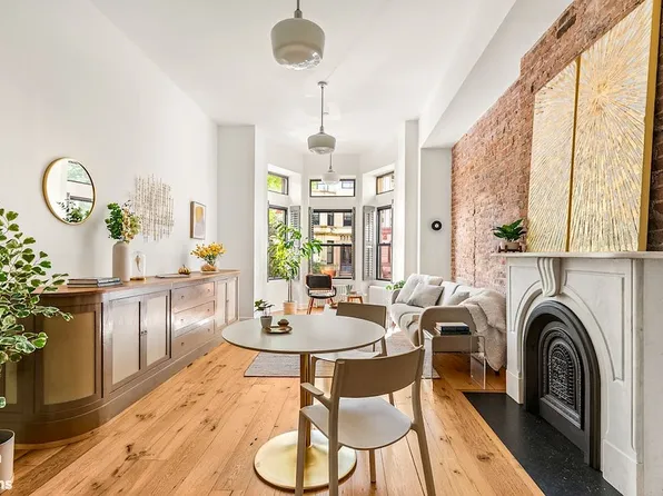 579 Jefferson Ave APT 2, Brooklyn, NY 11221