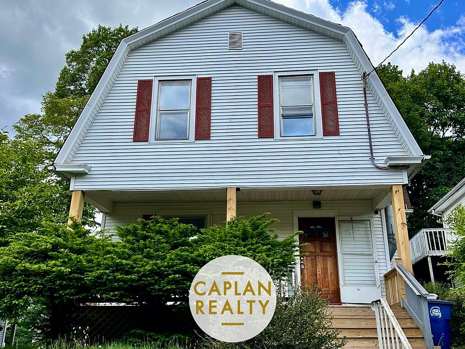 2nd image of 18 Ridge St #A