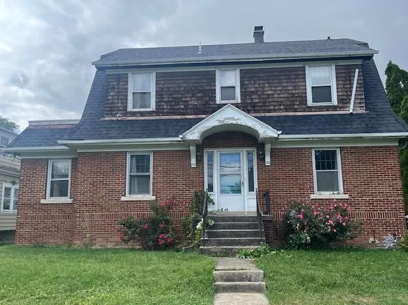 4473 North 100th STREET, Wauwatosa, WI 53225