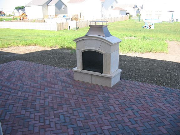 Backyard paver patio