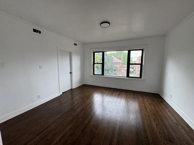 7955 S Elizabeth St #2 — Photo 2
