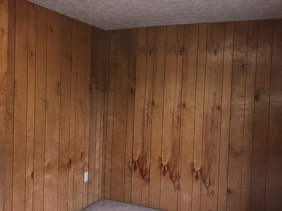 2nd image of 122-128 W 9th Ave #124