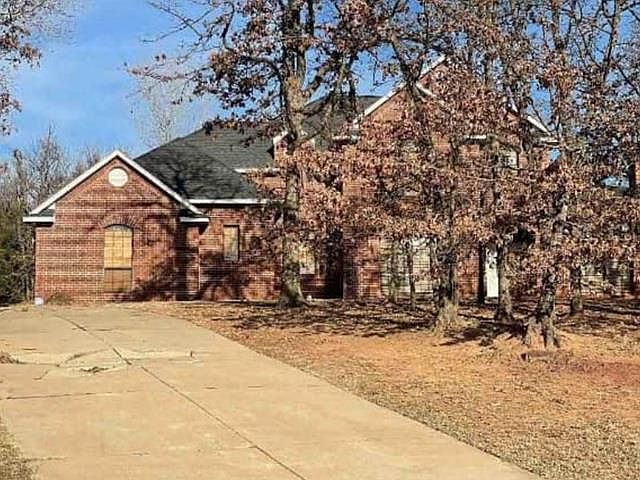 2nd image of 12222 Canyon Cir