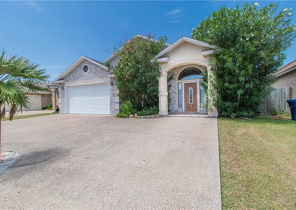 1st image of 6826 Old Square Dr
