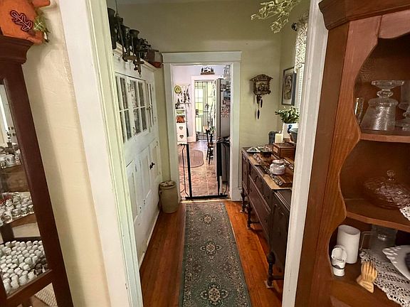 5th image of 5912 Dunbar Rd