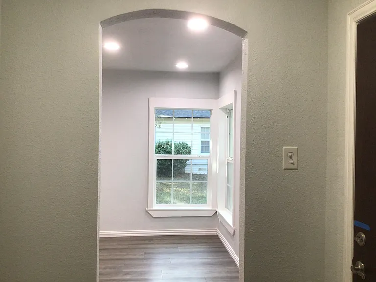 405 Madison St — Photo 11