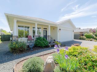 1085 Tara Cres, Nanaimo, BC V9P 2W5