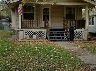 2221 SW Kenilworth Ct, Topeka, KS 66606