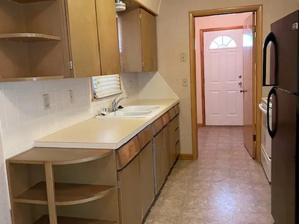 1834 E Mona Ln, Wichita, KS 67216