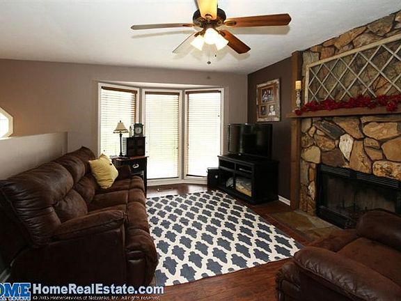 4th image of 1941 NW 49th St