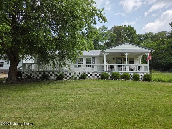 425 Starwood Dr, Brandenburg, KY 40108