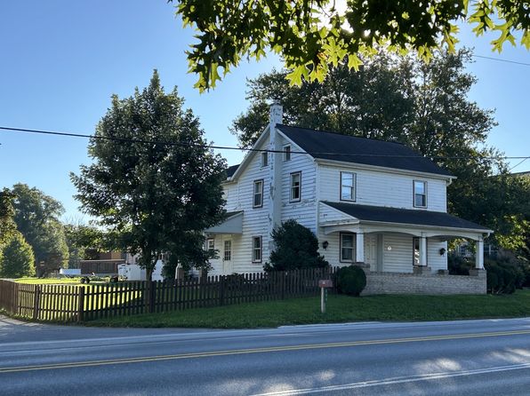 235 Hartman Bridge Rd #100