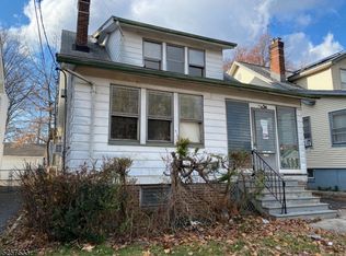 17 Peachtree Rd, Maplewood, NJ 07040