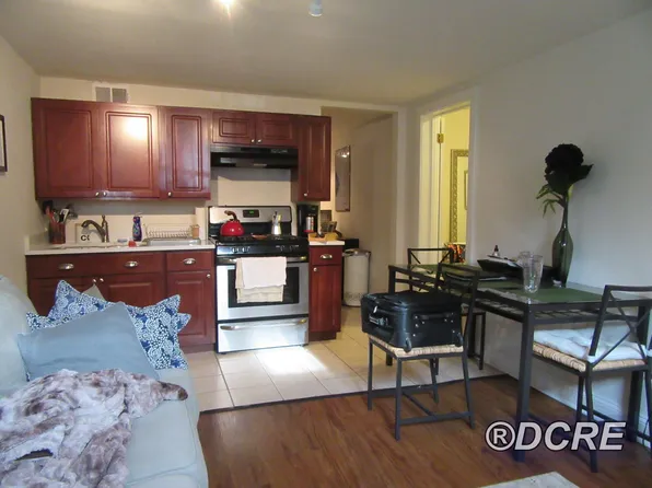 2061 N Hoyne Ave #G, Chicago, IL 60647