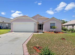 724 Lake Charles Dr, Davenport, FL 33837