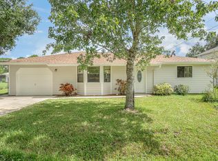 407 Calamondin Ave NW, Palm Bay, FL 32907