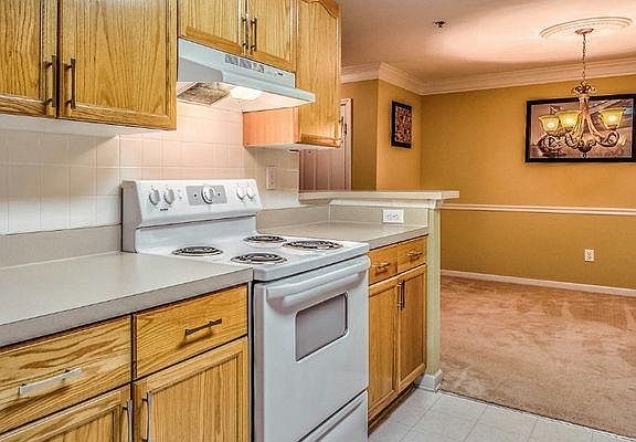 5th image of 31217 Paradise Cmns APT 816