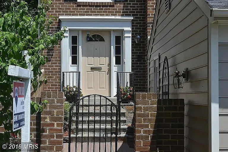 9515 Duffer Way — Photo 1