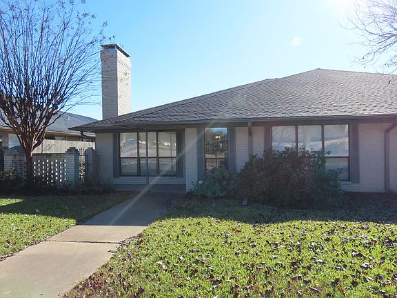 2nd image of 520 Woodland Hills Dr