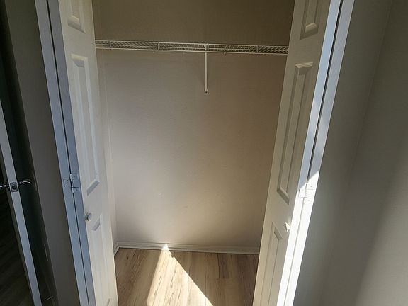 3rd image of 13701 Glasser Ave #2