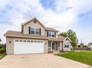 9524 Broadway Dr, Sturtevant, WI 53177