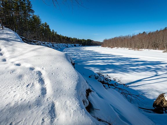 3rd image of 957 Lovell Road