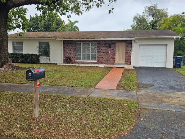 2320 SW 105th St, Miami, FL 33147