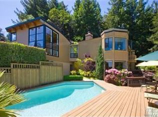 40 Sunrise Ln, Larkspur, CA 94939