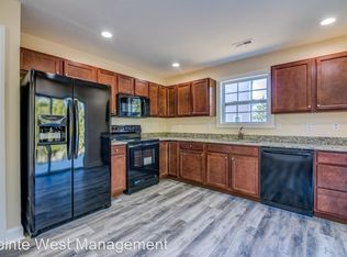 230 Amber Cir, Christiansburg, VA 24073