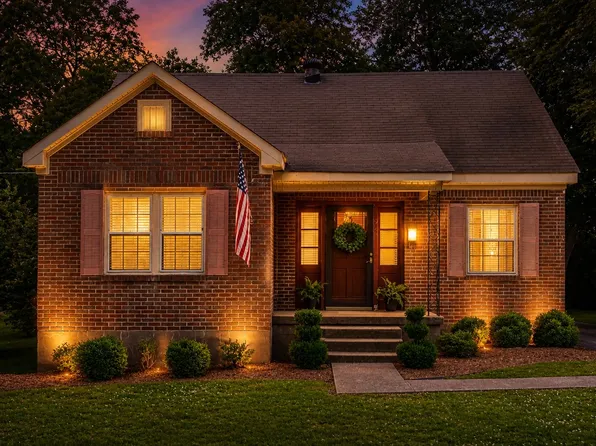 572 Hawkins Dr, Gallatin, TN 37066