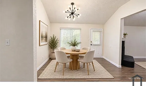 3 bed, 1602 sqft, $2,650 — Photo 3