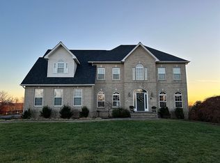 516 Chessie Ln, Harpers Ferry, WV 25425