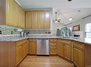 12731 Vantage Point Ln, Huntersville, NC 28078