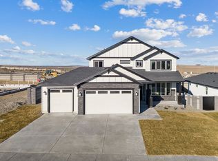 7910 Gilbert St, West Richland, WA