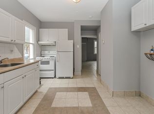 75 High St #1527173, Barrie, ON L4N1W5