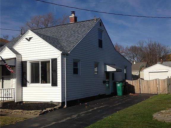 2nd image of 8212 Pershing Ave